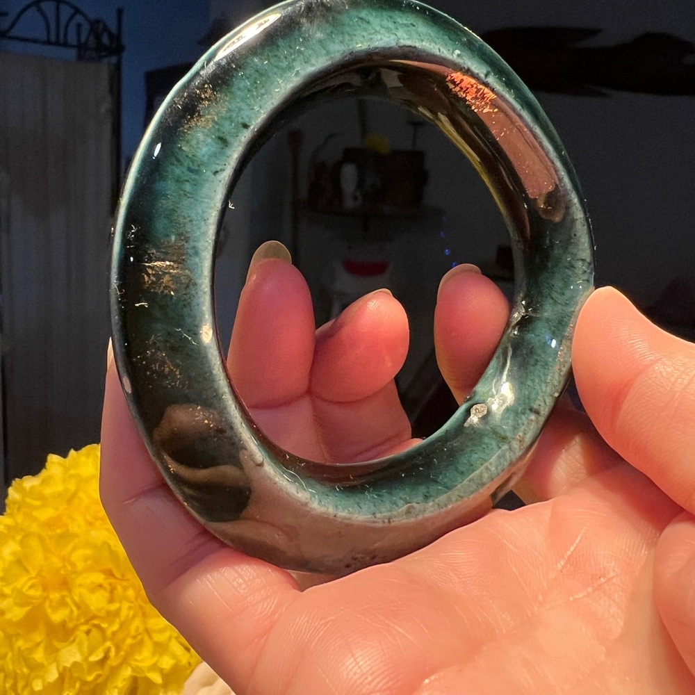 Elegant Green Ceramic Bracelet note minor chips hard to see when its on wrist - Picture 5 of 12